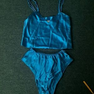 Vtg Victoria's secret lingerie set